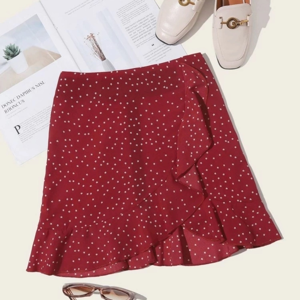 ROMWE Star Allover Print Ruffle Trim Skirt Red & White Back Zipper Large New